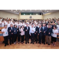City University of Macau holds the launch ceremony for the first honor class, creating an innovative...