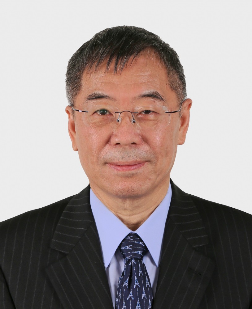 Professor Yi Mu